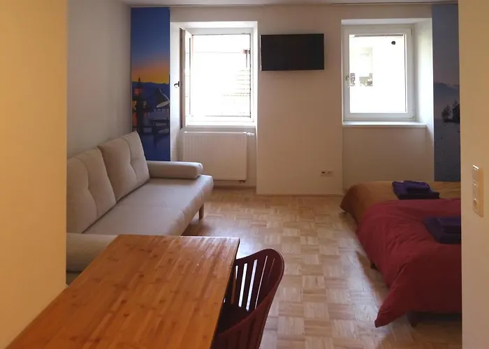 Convenient And Functional In The Center *