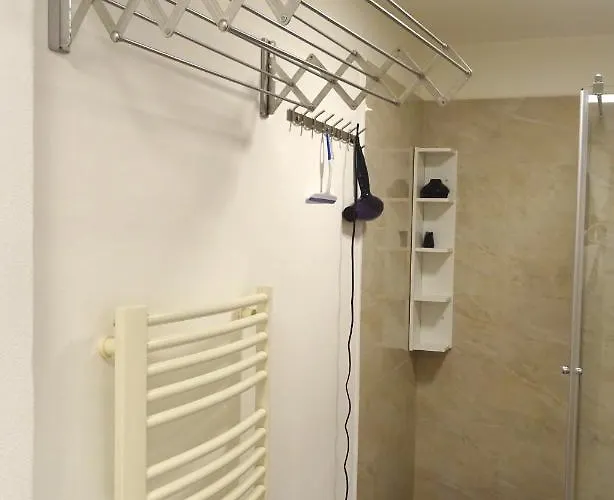 Apartamento Convenient And Functional In The Center Gmunden